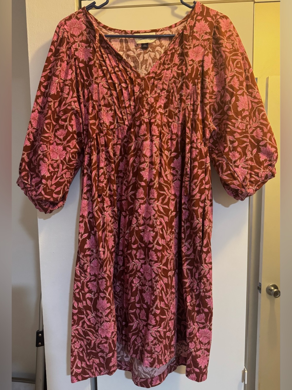 Women’s Universal Thread Puff Sleeve Floral Dress burgundy/pink/brown small